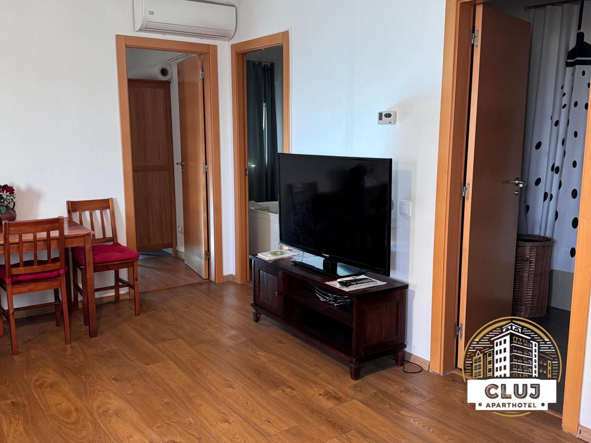 Cluj Aparthotel - Viva City - Экстерьер фото