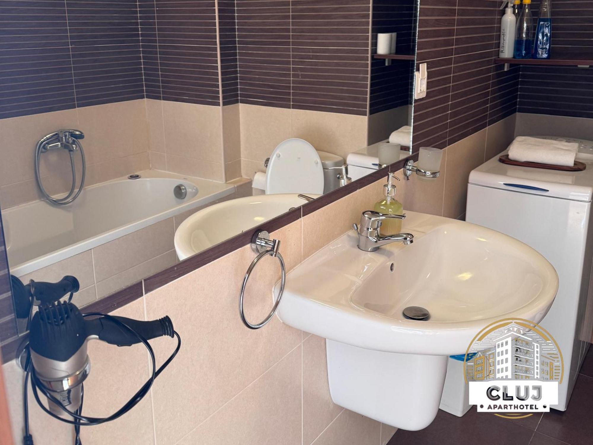 Cluj Aparthotel - Viva City - Экстерьер фото