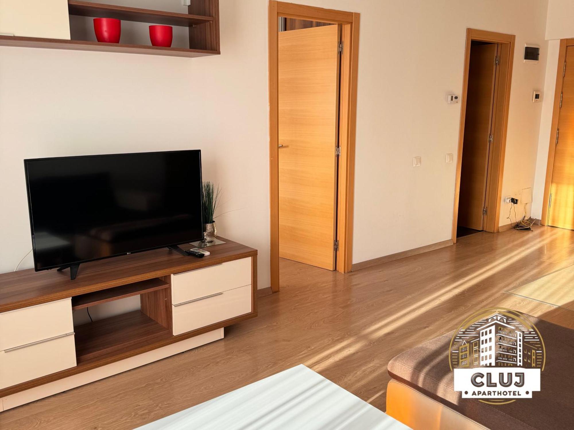 Cluj Aparthotel - Viva City - Экстерьер фото