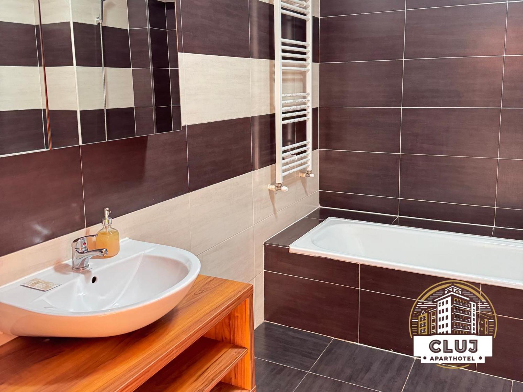Cluj Aparthotel - Viva City - Экстерьер фото