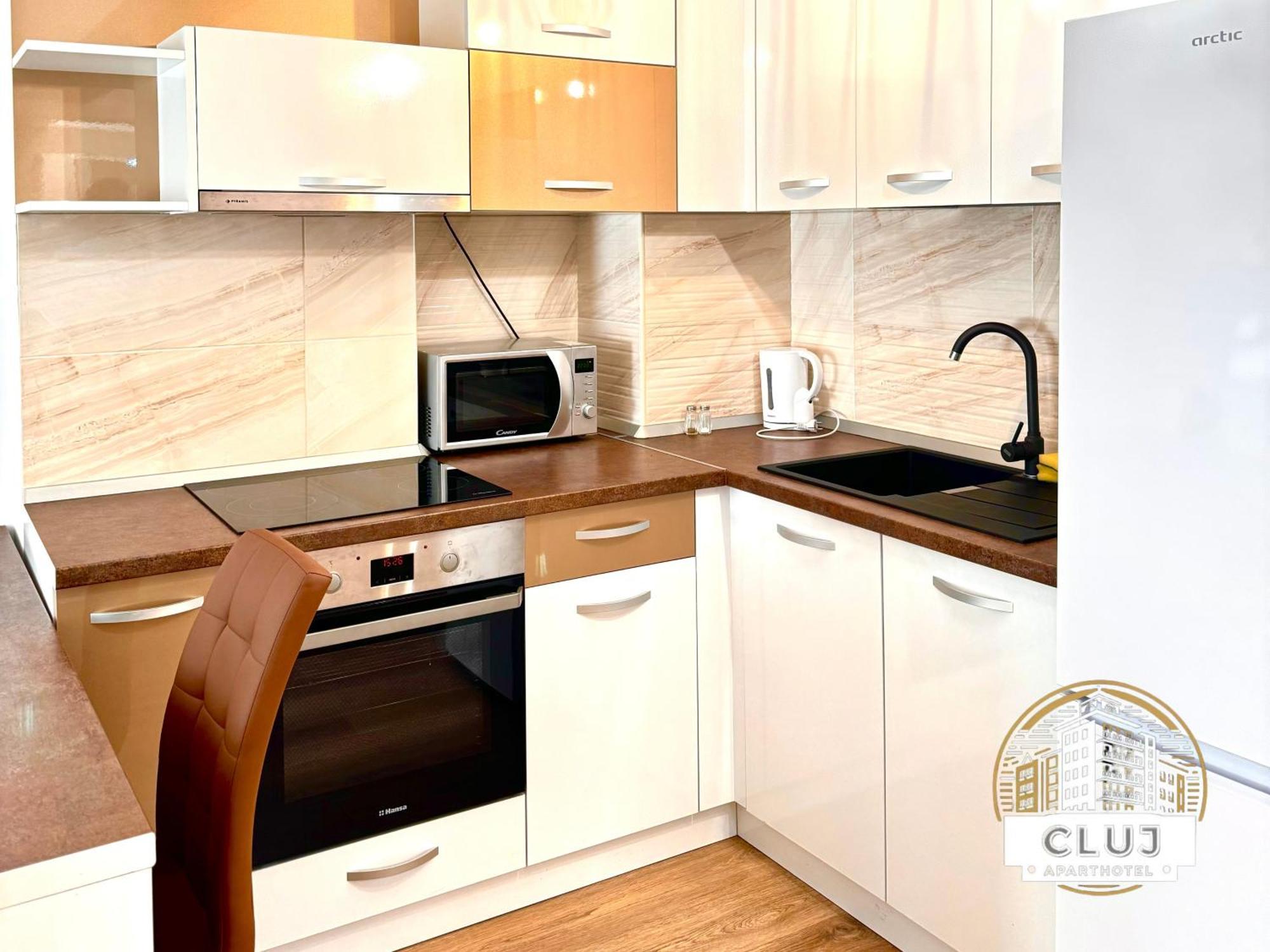 Cluj Aparthotel - Viva City - Экстерьер фото