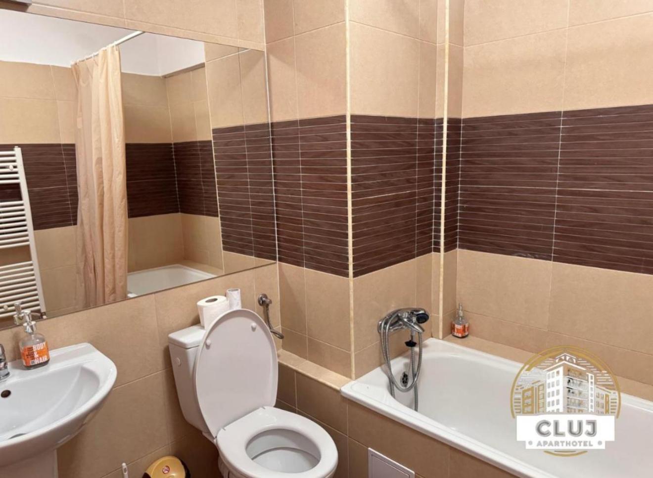 Cluj Aparthotel - Viva City - Экстерьер фото